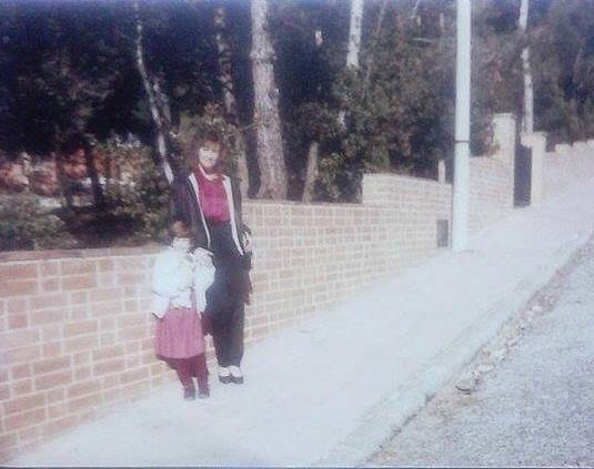 Foto mãe e filha: Terrassa, 1987