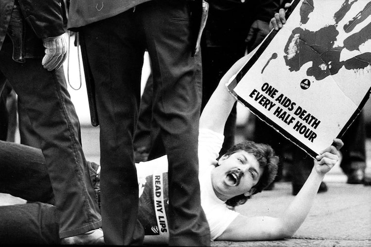 AIDS protestos - Chester Higgins Jr