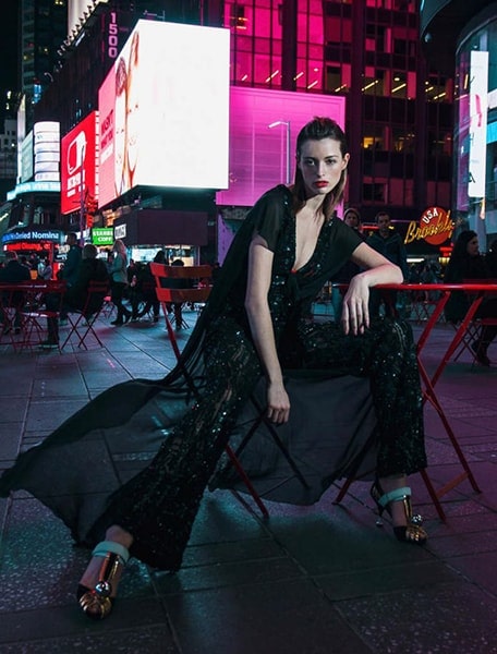 Harper’s Bazaar Hong Kong May 2016, Model: Flavia Lucini, Photography: Elio Nogueira, Styling: Pablo Patane